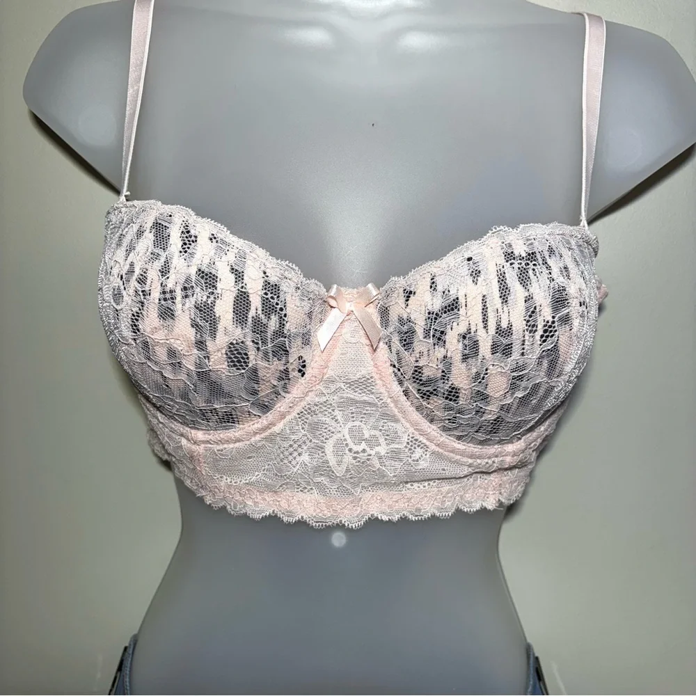 René Rofé Pink Lace Balconette Bra 36B Corset-Style Wide Band Animal Print NWOT